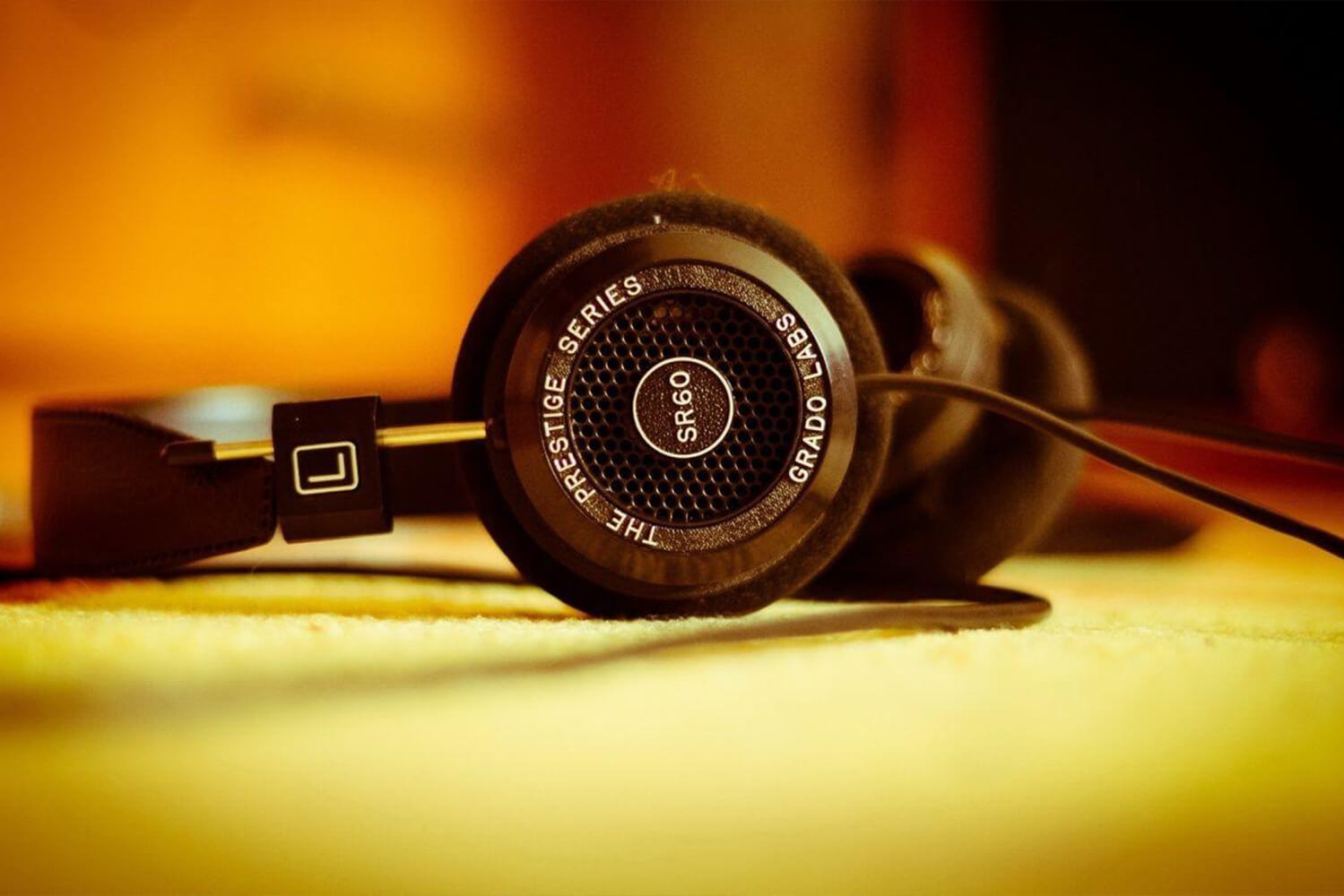 How to Choose the Perfect Headphones in 2026 Comfort, Sound, and Smart Features